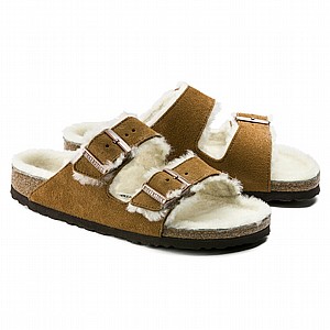 Birkenstock Arizona Shearling MINK בירקינשטוק אריזונה פרווה חום Birkenstock Arizona Shearling MINK בירקינשטוק אריזונה פרווה חום