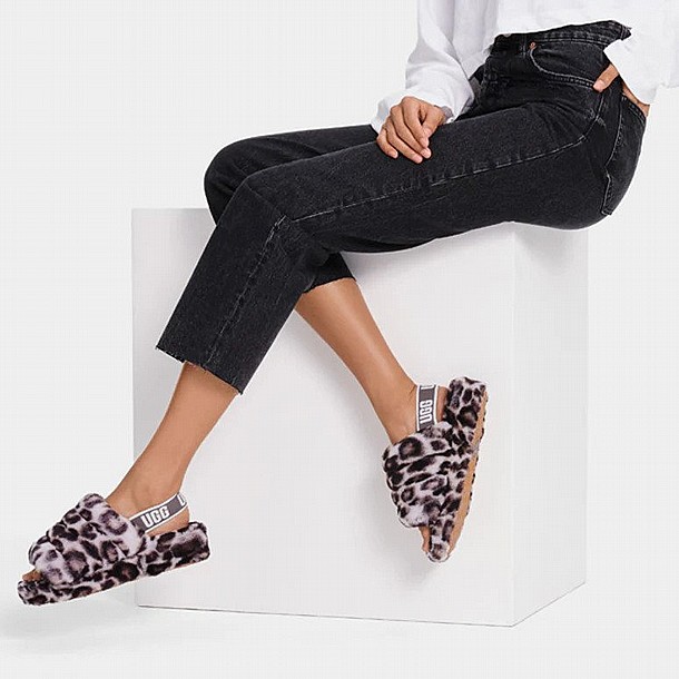 ������ UGG Fluff Yeah Slide Panther Print Stormy Grey-  ����� ���� 