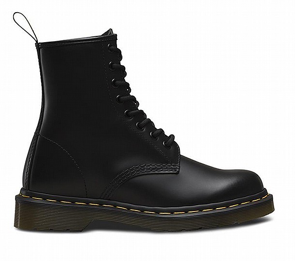 ���� �� ������ ������ ������ - Dr Martens CLASSIC BLACK 1460