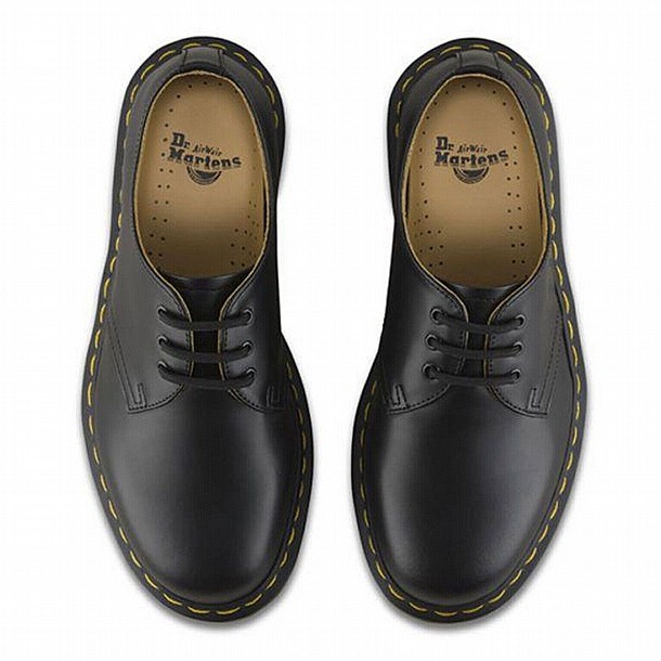 ���� ��� ������ Dr Martens 3 Eye Gibson Smooth Black