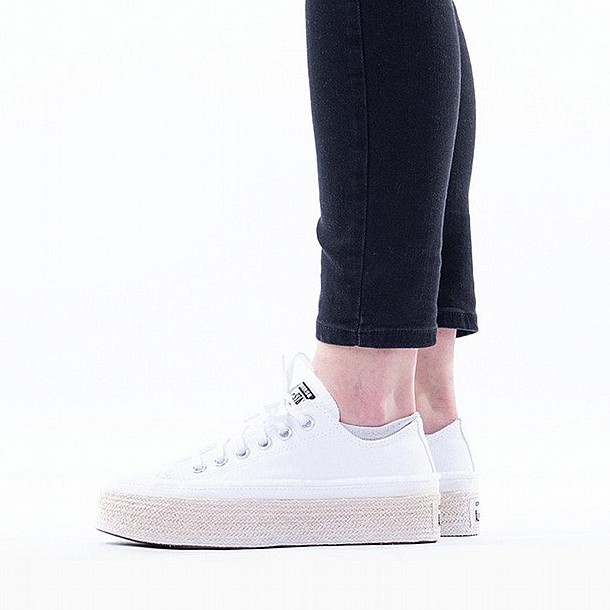 Converse Chuck Taylor All Star Lift - ���� ������ �������� �� ���