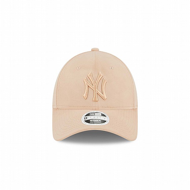 ��� ��� ���� ���� ��� ���� ������ ����� ����� � NEW ERA New York Yankees Womens Beige 9FORTY Adjustable Cap