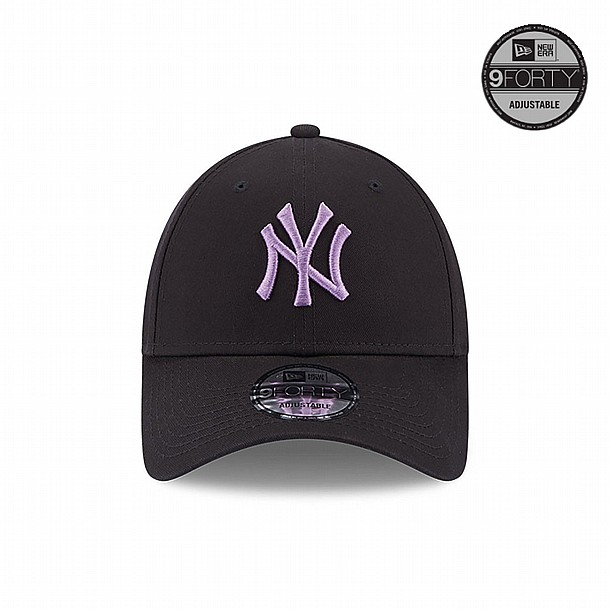 New York Yankees League Essential Black 9FORTY Adjustable Cap - ��� ��� ���� ���� ��� ���� ������ ���� ����