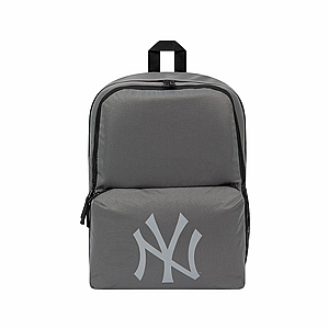 NEW ERA New York Yankees MLB Multi Compartment Dark Grey Stadium Backpack – תיק גב ניו ארה ניו יורק יאנקיס אפור NEW ERA New York Yankees MLB Multi Compartment Dark Grey Stadium Backpack – תיק גב ניו ארה ניו יורק יאנקיס אפור