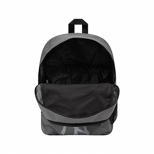 NEW ERA New York Yankees MLB Multi Compartment Dark Grey Stadium Backpack � ��� �� ��� ��� ��� ���� ������ ����