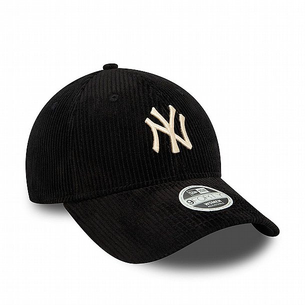 ��� ��� ���� ������ ��� ���� ������ ��� � NEW ERA New York Yankees Womens Distressed 9TWENTY Adjustable Cap
