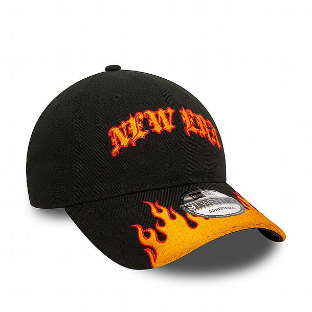 ��� ��� ���� ���� � NEW ERA Race Black and Green Flame 9TWENTY Adjustable Cap