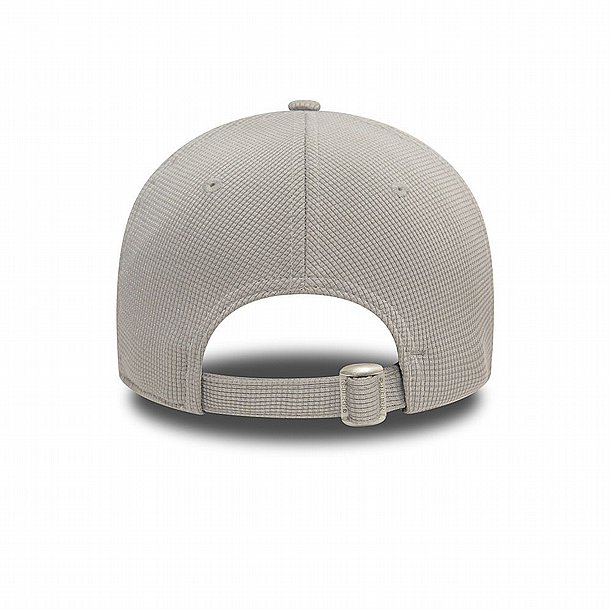 ��� ��� ���� ���� ��� ���� � NEW ERA New York Yankees Team Outline Light Beige 9FORTY Adjustable Cap