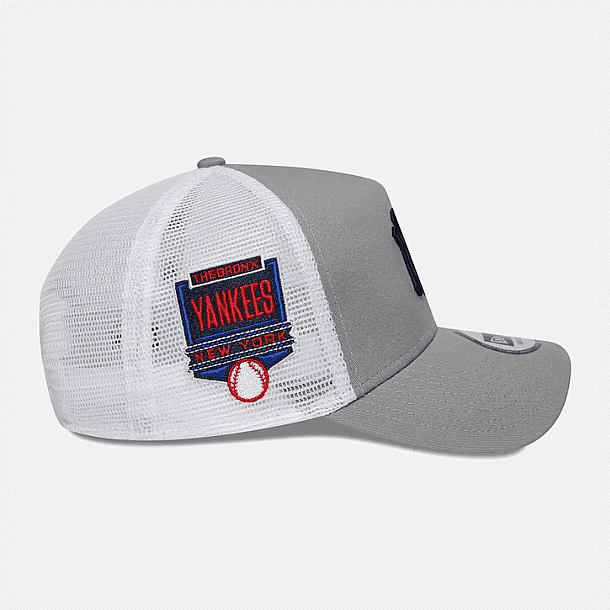 ��� ��� ���� -New Era Hat Side Patch Trucker Neyyan