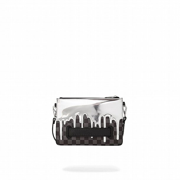 ��� �� ���� ����������� � SPRAYGROUND EVIL TRIPLE DECKER CLUTCH
