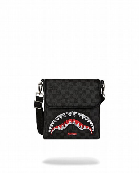 ��� �� ����������� � SPRAYGROUND SCRIBBLE SHARK MESSENGER BAG