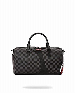 ��� ������ ����������� ���� ����  - Henny Air To The Throne Sprayground