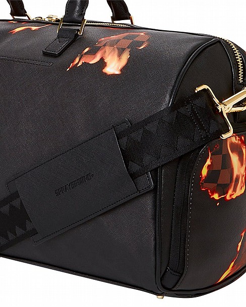 ��� ������ ����������� ��� ������ ��� ���� �� - SPRAYGROUND SHARKS IN PARIS UNSTOPPABLE DUFFLE