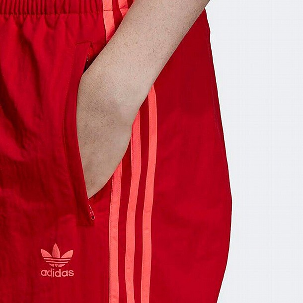 ADIDAS 3-STRIPES SHORTS- ���� ���� ����