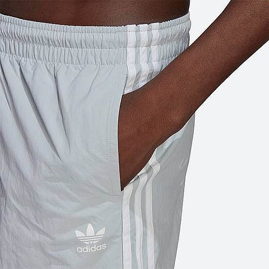 Adidas ��- ����� ���� ����