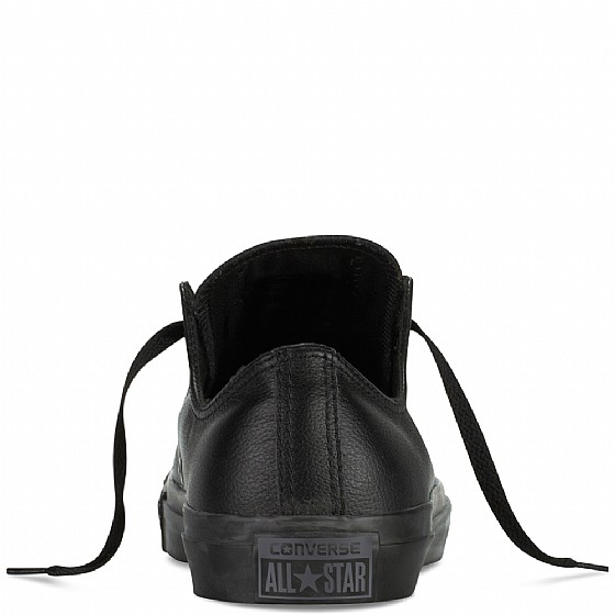 CHUCK TAYLOR All Star CLASSIC Ox- Monoblack